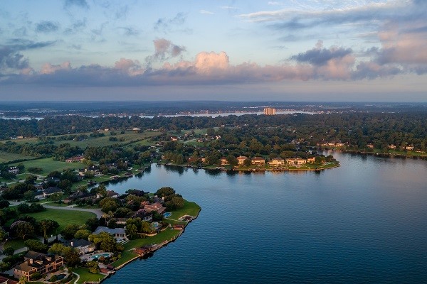 Are Homes in Walden On Lake Conroe a Good Investment?